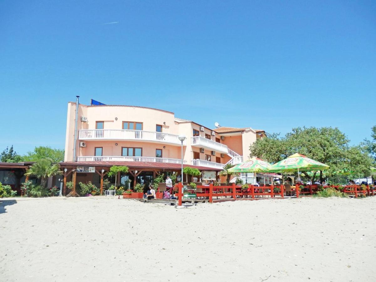 Apartments Real - 10 M From Sea Medulin Exterior photo